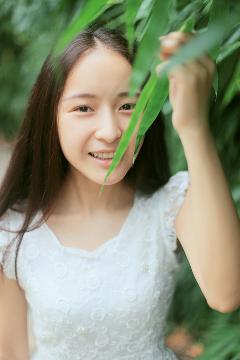 泡在我家的辣妹