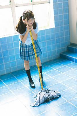 三年片段在线观哔哩哔哩