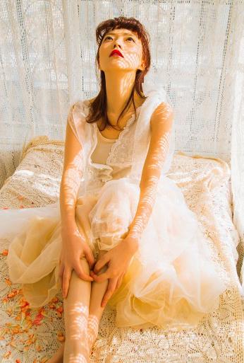 局长把我奶头掏出来直接吃