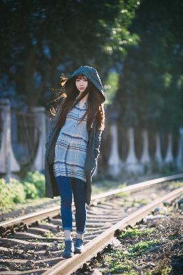 偷偷在线观看免费播放电视剧大全我